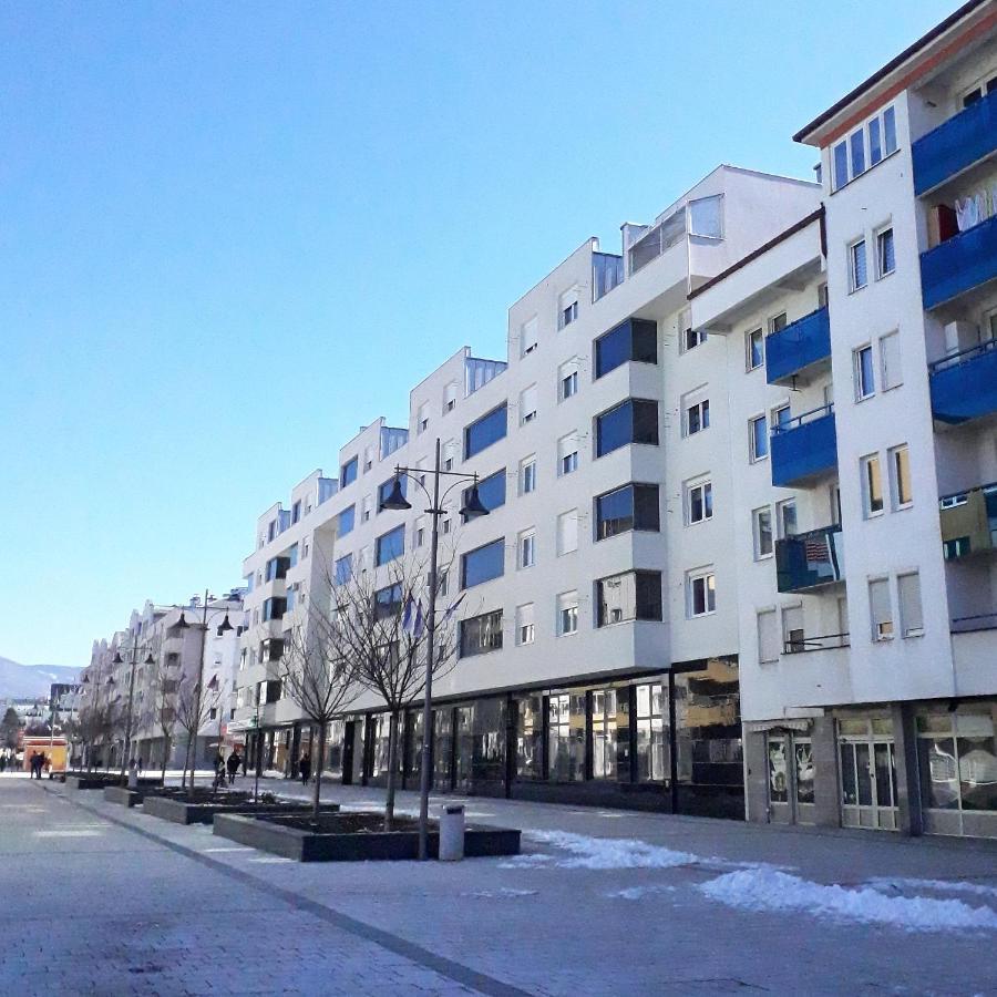 Apartman Promenada Sarajevo Bagian luar foto