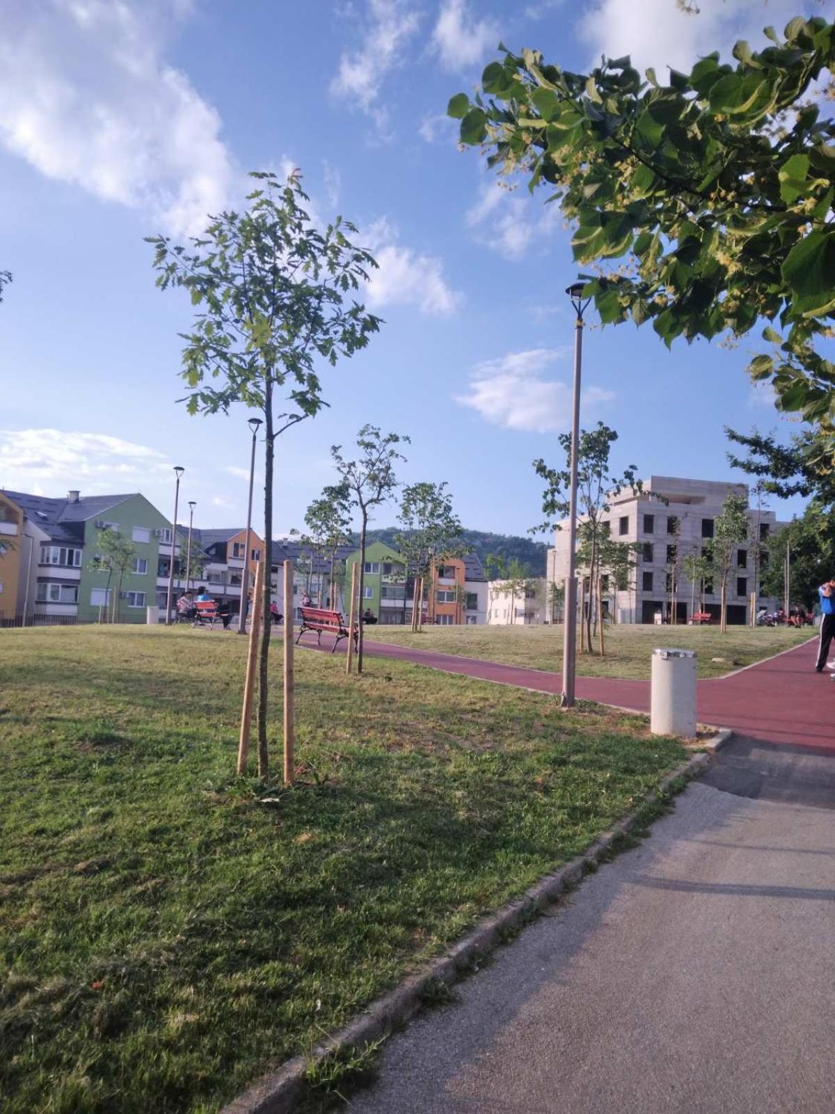 Apartman Promenada Sarajevo Bagian luar foto