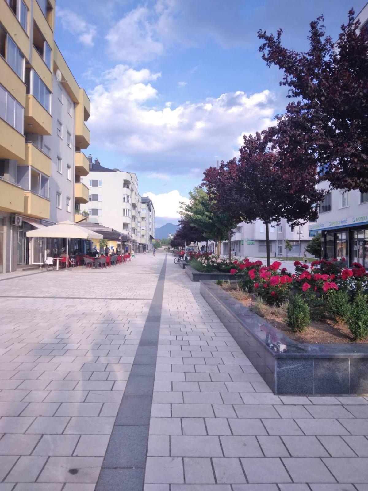 Apartman Promenada Sarajevo Bagian luar foto